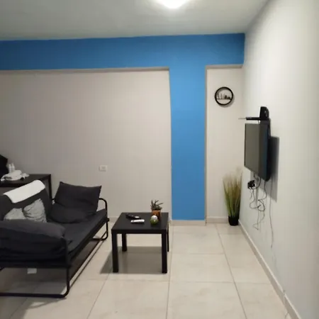 דירות אירוח לכל מטרה Beersheba Exterior foto