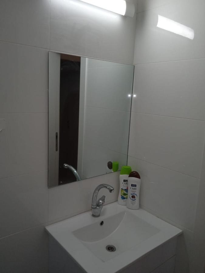 אירוח לכל מטרה Apartment *